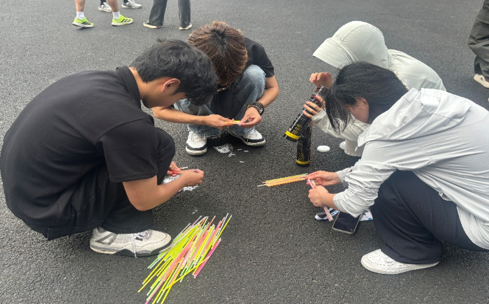 782890618bdf4d7767313f5e9bf48633.png 20260602:党团学工-猫鼠追逐赛-2 更改后.png